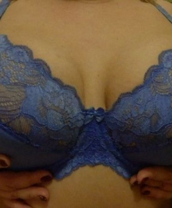 Анкета проститутки Вика - город Быково, 38 лет, №7587